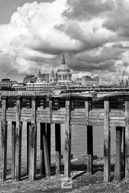 St Paul's Cathedral and the Thames River